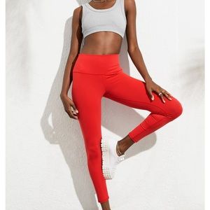 Alo Yoga 7/8 High-Waist Airbrush Leggings
